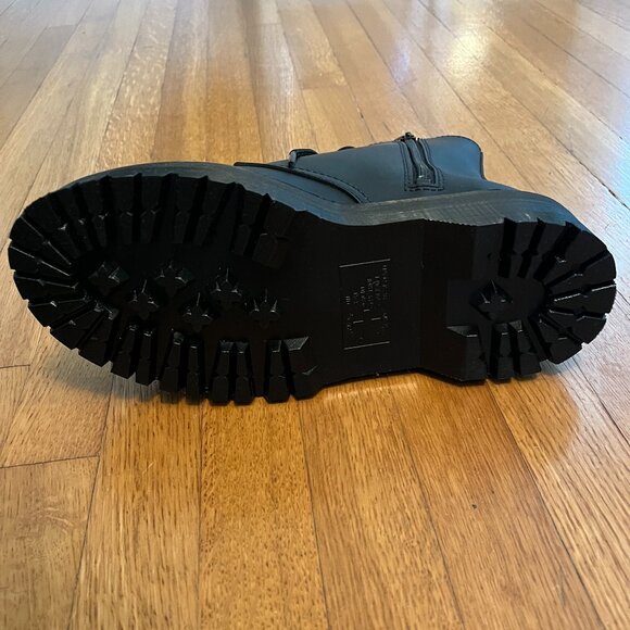 Doc Dr. Martens Vegan Jadon II Boot Mono Platforms - Size 8 - Picture 3 of 6